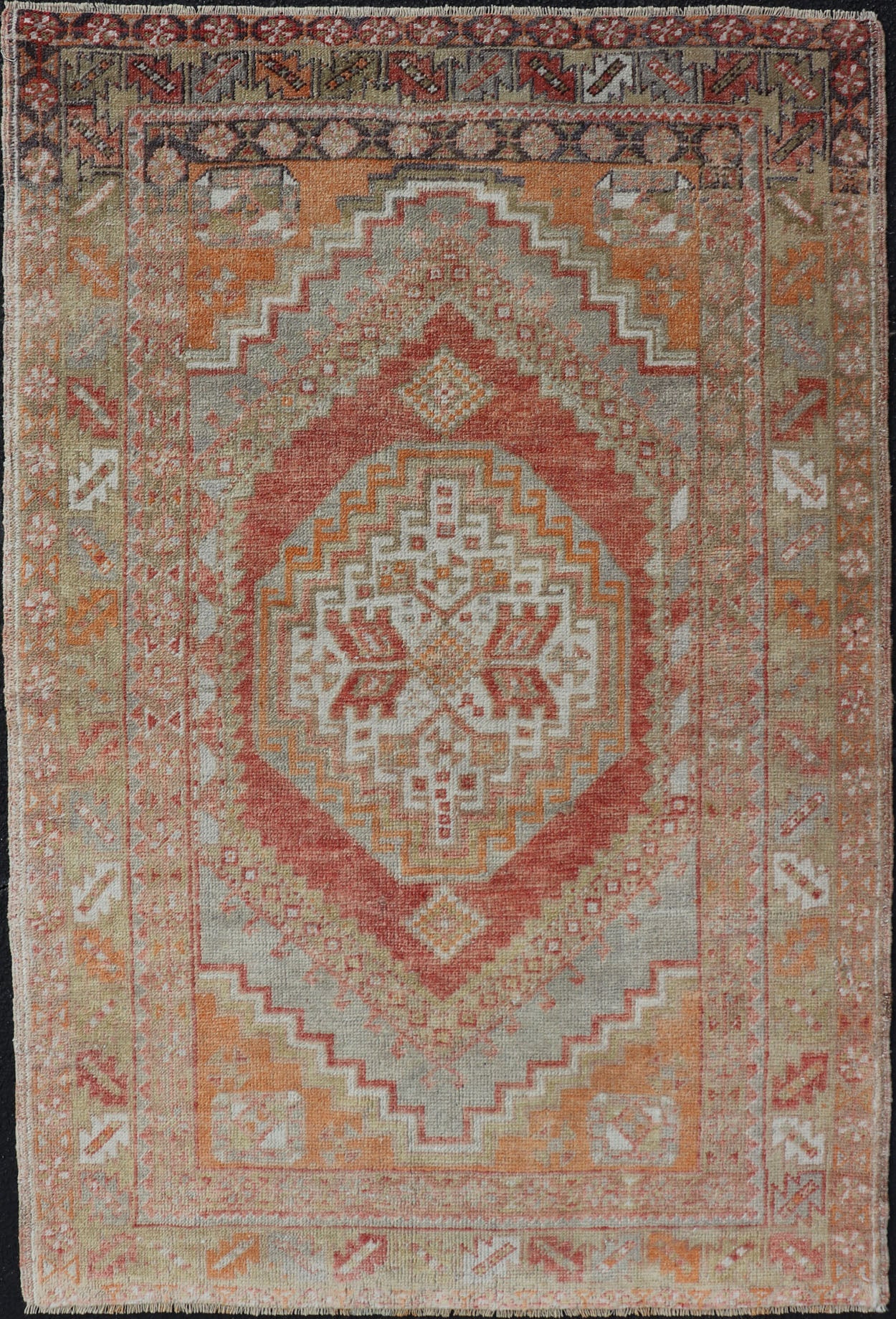Measures: 3'7 x 5'7 Turkish Vintage Oushak Rug With Medallion Design With Interconnected Motifs. Keivan Woven Arts rug / TU - MTU - 4672, country of origin / type: Turkey / Oushak, circa 1940 This vintage Turkish Oushak carpet (circa 1940) features... - Keivan Woven ArtsTU - MTU - 4672 - 22914Rug