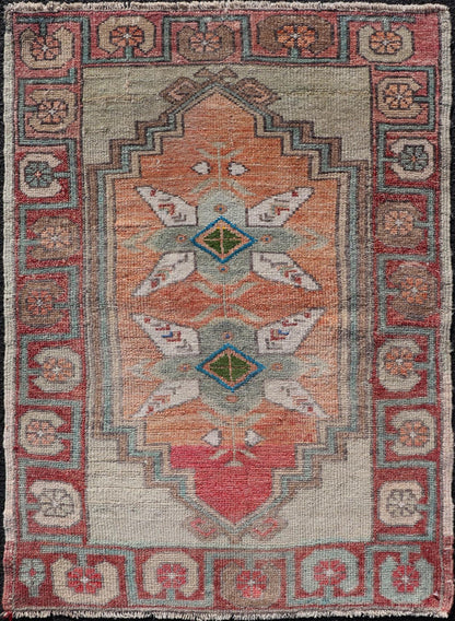 Measures: 2'4 x 3'4 Turkish Vintage Tribal Large Medallion Oushak With Shell Flower Design Border. Country of origin: Turkey; type: Oushak; design: Medallion; Keivan Woven Arts: rug TU - MTU - 4675. This beautiful rug from mid - 20th century Turk... - Keivan Woven ArtsTU - MTU - 4675 - 22057Rug