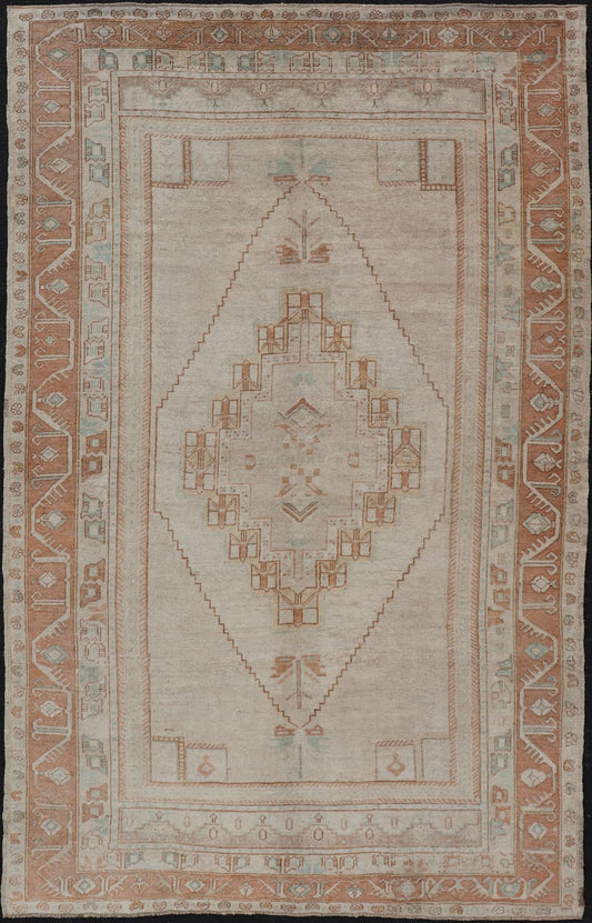 Taupe Background Turkish Vintage Oushak Rug with Tribal Medallion Design Measures: 6'0 x 10'0 Taupe background Turkish vintage Oushak rug with tribal design. Keivan Woven Arts / rug TU - MTU - 4877, country of origin / type: Turkey / Oushak... - Keivan Woven ArtsTU - MTU - 4877 - 18956