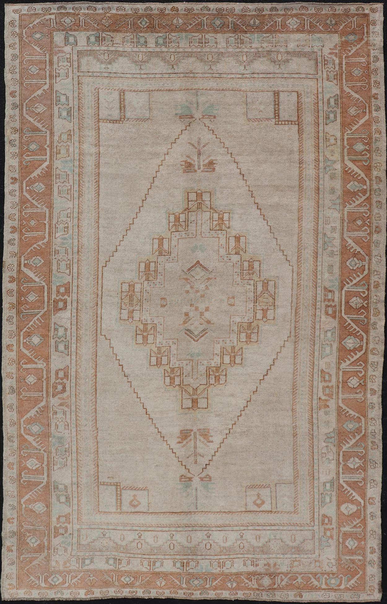 Taupe Background Turkish Vintage Oushak Rug with Tribal Medallion Design Measures: 6'0 x 10'0 Taupe background Turkish vintage Oushak rug with tribal design. Keivan Woven Arts / rug TU - MTU - 4877, country of origin / type: Turkey / Oushak... - Keivan Woven ArtsTU - MTU - 4877 - 18956Rug