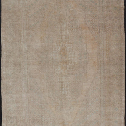 Vintage short Gallery Turkish Oushak Rug in Earth Tones, Light Brown and Taupe Vintage Gallery runner from Turkey with Medallion design in various tones of tan, sand, taupe and light brown rug/TU - MTU - 4889. Measures: 5'4 x 10'7 - Keivan Woven ArtsTU - MTU - 4889 - 18625Rug