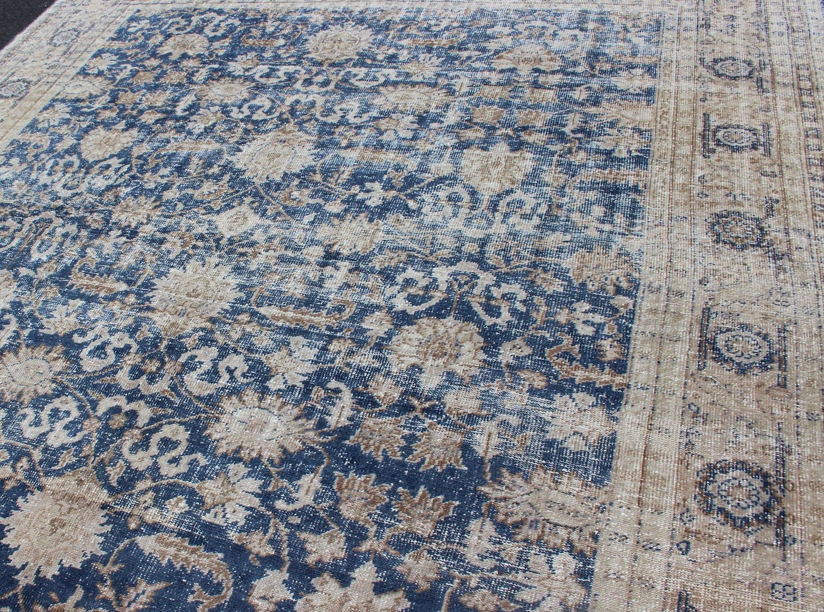Royal Blue, Taupe Vintage Turkish Distressed Rug with All - Over Geometric Design. Vintage Turkish carpet with all over Geometric design in cream, taupe, and blue colors. Keivan Woven Arts / rug/TU - MTU - 4919 country of origin / type: Turkey / Oush... - Keivan Woven ArtsTU - MTU - 4919 - 12162Rug
