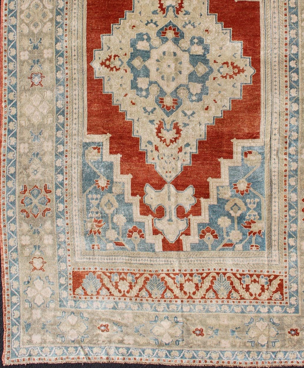 Medallion Vintage Turkish Oushak Turkish in Mid - Century Modern Red, Cream and Light Blue Gorgeous vintage Turkish Oushak in beautiful red, blue, light green and cream rug/TU - MTU - 4920, country of origin / type: Turkey / Oushak, circa 1940. Th... - Keivan Woven ArtsTU - MTU - 4920 - 11763Rug