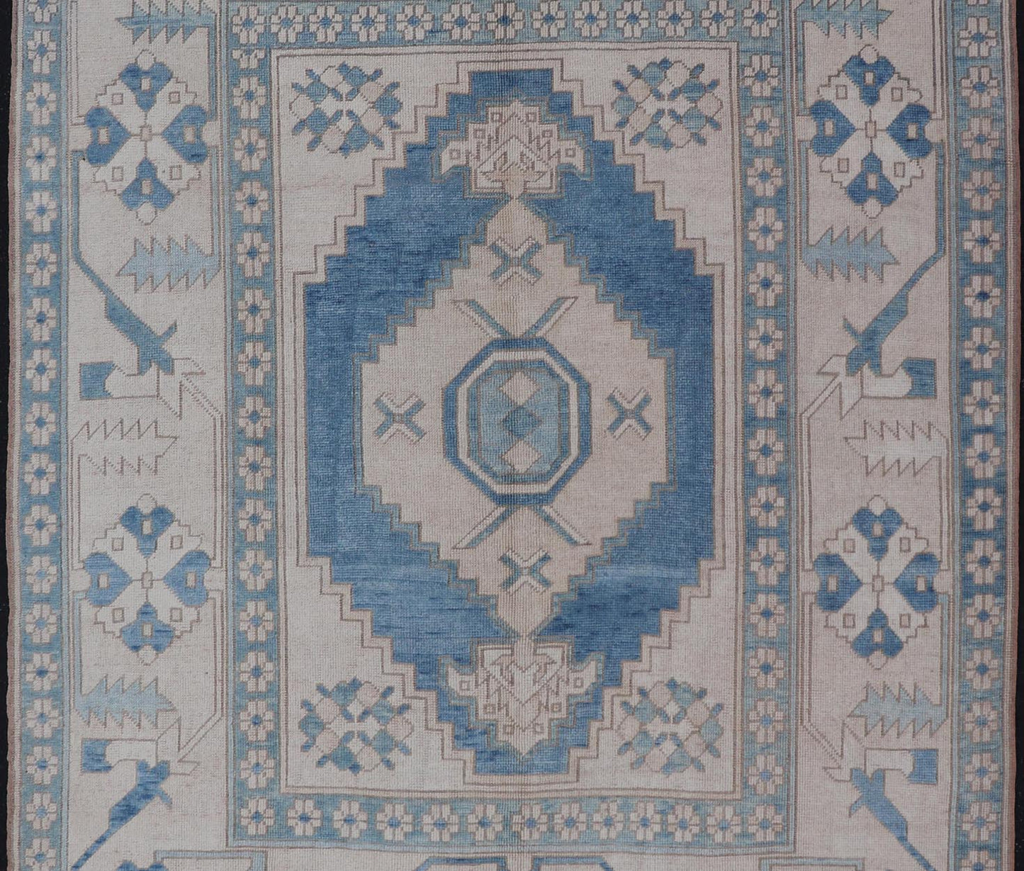 Vintage Turkish Oushak Rug With Medallion Design in Blue, Lt. Blue & Ivory Oushak vintage rug from Turkey with Geometric medallion in various blue tones, Light teal blue and ivory, Keivan Woven Arts/rug TU - MTU - 4954, country of origin / type: Tu... - Keivan Woven ArtsTU - MTU - 4954 - 18998Rug