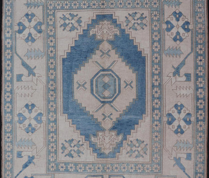 Vintage Turkish Oushak Rug With Medallion Design in Blue, Lt. Blue & Ivory Oushak vintage rug from Turkey with Geometric medallion in various blue tones, Light teal blue and ivory, Keivan Woven Arts/rug TU - MTU - 4954, country of origin / type: Tu... - Keivan Woven ArtsTU - MTU - 4954 - 18998Rug