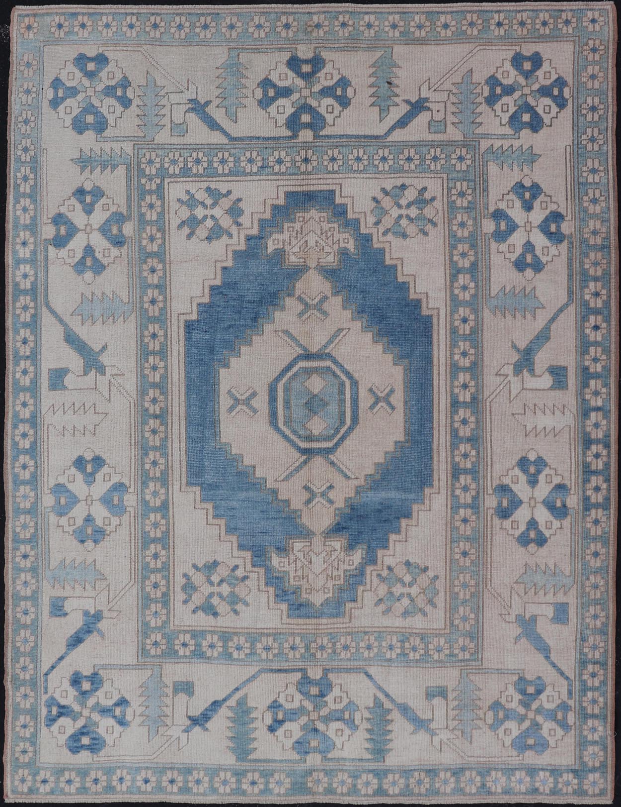 Vintage Turkish Oushak Rug With Medallion Design in Blue, Lt. Blue & Ivory Oushak vintage rug from Turkey with Geometric medallion in various blue tones, Light teal blue and ivory, Keivan Woven Arts/rug TU - MTU - 4954, country of origin / type: Tu... - Keivan Woven ArtsTU - MTU - 4954 - 18998Rug