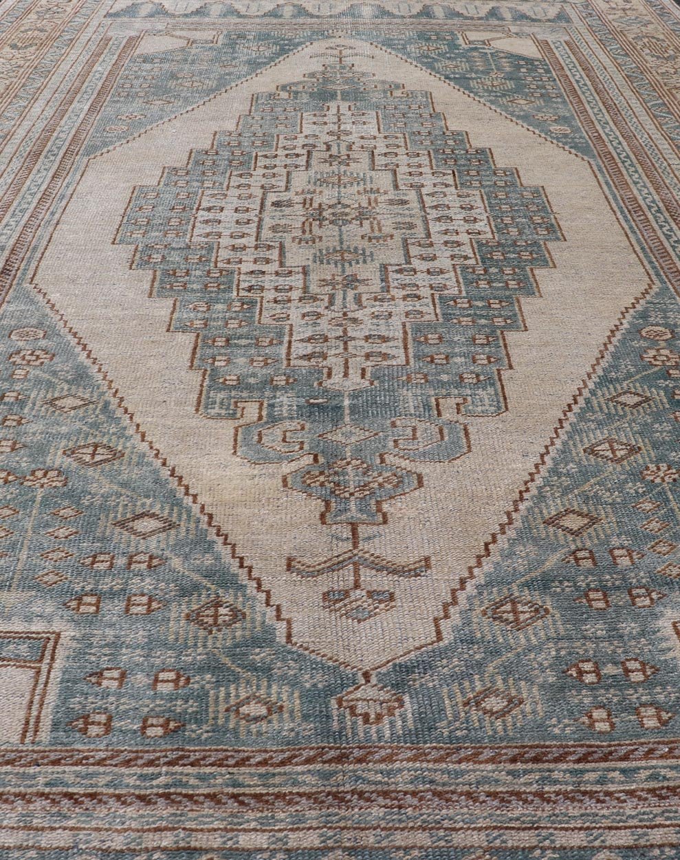Vintage Oushak Rug in Muted Taupe, Soft Blue, Tan, and Light Brown Vintage Oushak rug in muted taupe, tan, and light brown, and light blue Turkish Oushak rug with taupe and blue. Keivan Woven Arts / rug TU - MTU - 4963 country of origin / type: Turk... - Keivan Woven ArtsTU - MTU - 4963 - 19022Rug