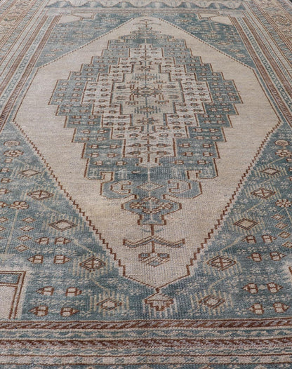 Vintage Oushak Rug in Muted Taupe, Soft Blue, Tan, and Light Brown Vintage Oushak rug in muted taupe, tan, and light brown, and light blue Turkish Oushak rug with taupe and blue. Keivan Woven Arts / rug TU - MTU - 4963 country of origin / type: Turk... - Keivan Woven ArtsTU - MTU - 4963 - 19022Rug