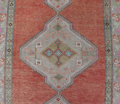 Vintage Turkish Oushak Gallery Runner in Coral, Grey, Green, Lavender, Yellow. Colorful and Calm medallion vintage Oushak gallery runner from Turkey with Geometric Medallion Design, Keivan Woven Arts rug/TU - MTU - 4969, country of origin / type: T... - Keivan Woven ArtsTU - MTU - 4969 - 19184Rug