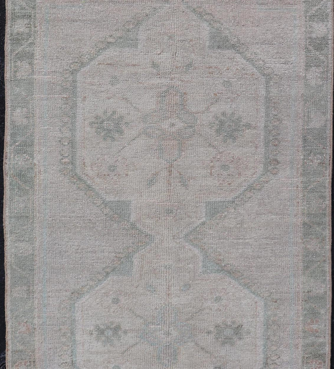 Vintage Turkish short Oushak Runner with Subdued Geometric Medallions in Light Tones Vintage small Oushak carpet with multi - medallion design in cream, tan, and light teal green, teal blue. Keivan Woven Arts rug/TU - MTU - 6103, country of origin / ... - Keivan Woven ArtsTU - MTU - 6103 - 19052