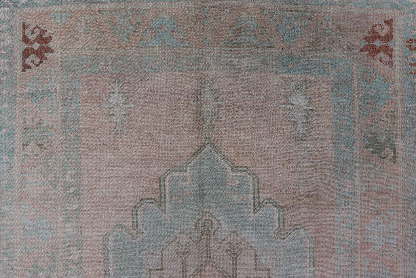 Light Color Turkish Oushak Vintage Gallery Runner with Medallions Vintage Oushak gallery rug from Turkey in with flower motifs, rug TU - MTU - 7, country of origin / type: Turkey / Oushak, circa 1950 Measures: 4'7 x 11'10 - Keivan Woven ArtsTU - MTU - 7 - 18613Rug