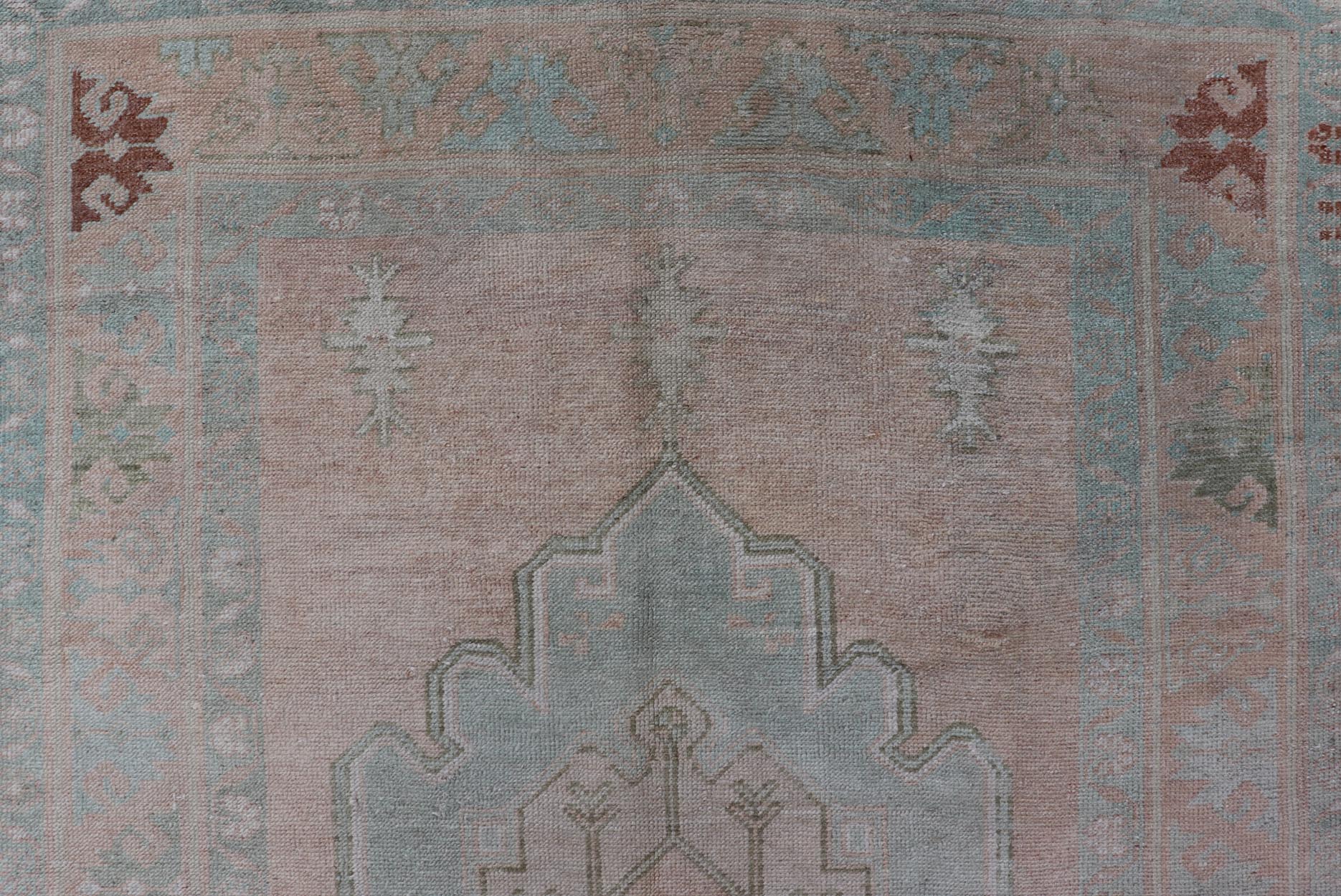 Light Color Turkish Oushak Vintage Gallery Runner with Medallions Vintage Oushak gallery rug from Turkey in with flower motifs, rug TU - MTU - 7, country of origin / type: Turkey / Oushak, circa 1950 Measures: 4'7 x 11'10 - Keivan Woven ArtsTU - MTU - 7 - 18613Rug
