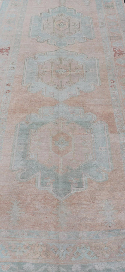 Light Color Turkish Oushak Vintage Gallery Runner with Medallions Vintage Oushak gallery rug from Turkey in with flower motifs, rug TU - MTU - 7, country of origin / type: Turkey / Oushak, circa 1950 Measures: 4'7 x 11'10 - Keivan Woven ArtsTU - MTU - 7 - 18613Rug