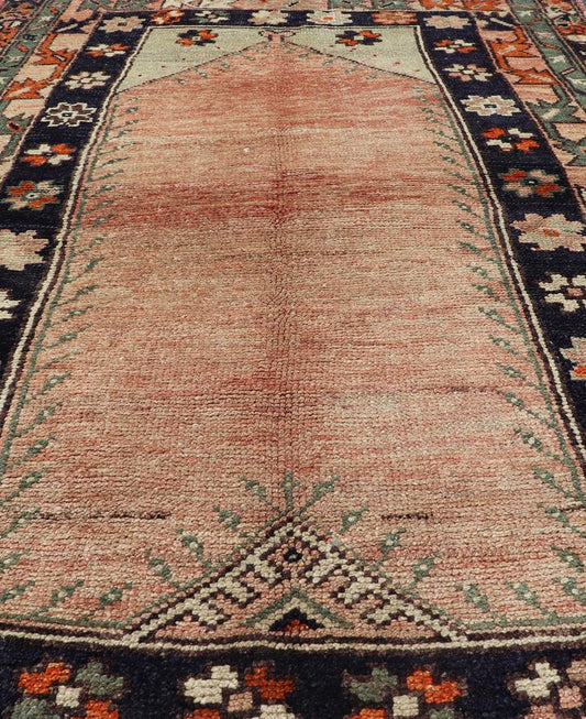 Keivan Woven Arts - Turkish Oushak Vintage Rug with Geometric design in shades of peach, navy blue and green. rug TU - MTU - 95086, country of origin / type: Turkey / Oushak, circa mid - 20th century Measures: 3'8 x 6'2 This Oushak rug features a unique... - Keivan Woven ArtsTU - MTU - 95086 - 3698Rug