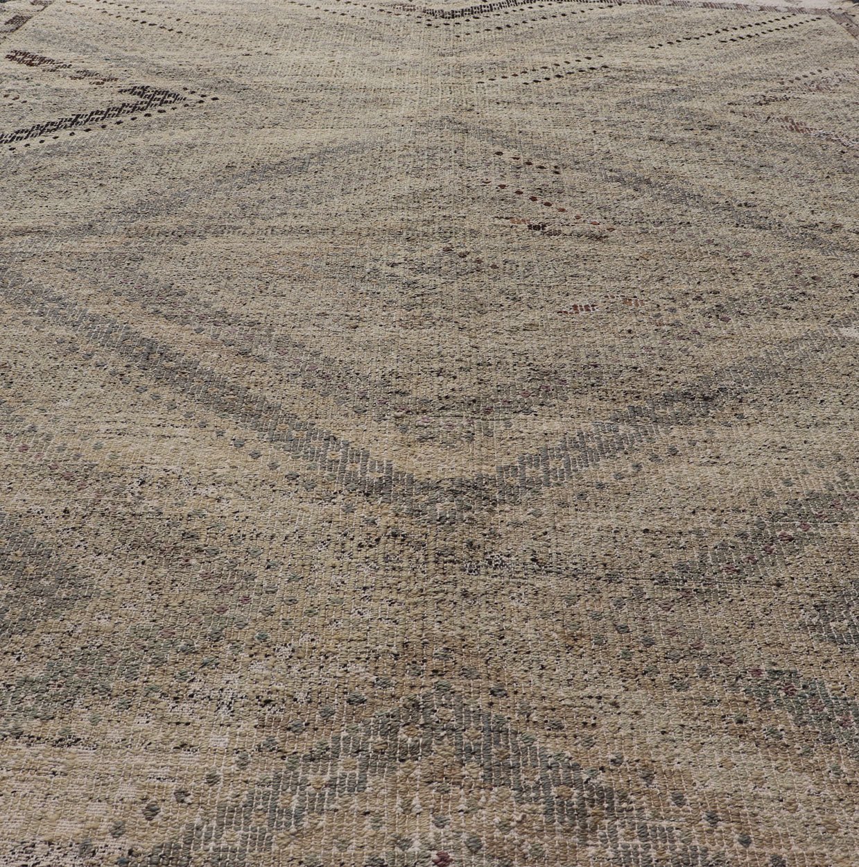 Vintage Turkish Embroidered Flat - Weave Rug with Neutral - Toned Geometric Design. Geometric design vintage Kilim rug from Turkey in neutral, muted tones, rug TU - NED - 1018, country of origin / type: Turkey / Kilim, circa 1960. Featuring a bea... - Keivan Woven ArtsTU - NED - 1018 - 14512Rug