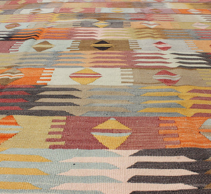 Colorful Vintage Turkish Kilim with All - Over Latching Design & Geometric Shapes. Vintage Turkish Kilim rug with all - over geometric shapes, Keivan Woven Arts, rug # TU - NED - 29, country of origin / type: Turkey / Kilim, circa mid - 20th century ... - Keivan Woven ArtsTU - NED - 29 - 3094Rug