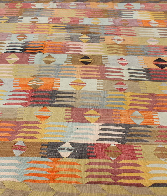 Colorful Vintage Turkish Kilim with All - Over Latching Design & Geometric Shapes. Vintage Turkish Kilim rug with all - over geometric shapes, Keivan Woven Arts, rug # TU - NED - 29, country of origin / type: Turkey / Kilim, circa mid - 20th century ... - Keivan Woven ArtsTU - NED - 29 - 3094Rug
