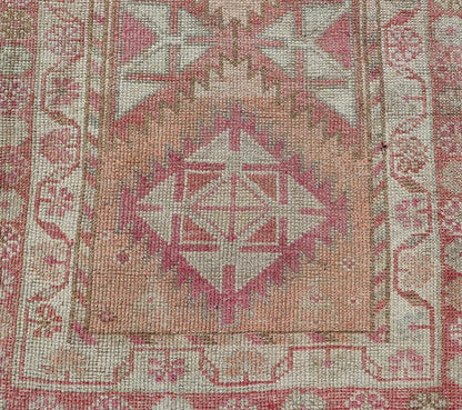 Measures: 2'11 x 12'0 Vintage Turkish Oushak Runner with Latch Hook Medallions in Soft Colors. Keivan Woven Arts / rug TU - NED - 4681, country of origin / type: Turkey / Oushak, circa 1950 This Oushak carpet runner from mid - 20th century Turkey ... - Keivan Woven ArtsTU - NED - 4681 - 22081Rug