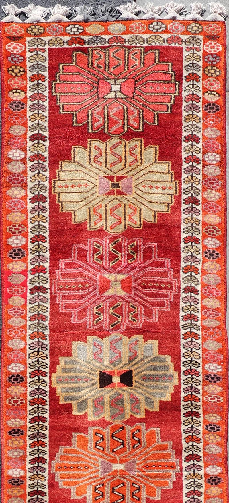 Measures: 2'11 x 15'0 Vintage Turkish Oushak Runner with Bright and Colorful Large Medallion Design. Keivan Woven Arts / rug TU - NED - 4691, country of origin / type: Turkey / Oushak, circa mid - 20th Century. This Oushak carpet from mid - 20th century... - Keivan Woven ArtsTU - NED - 4691 - 22123Rug