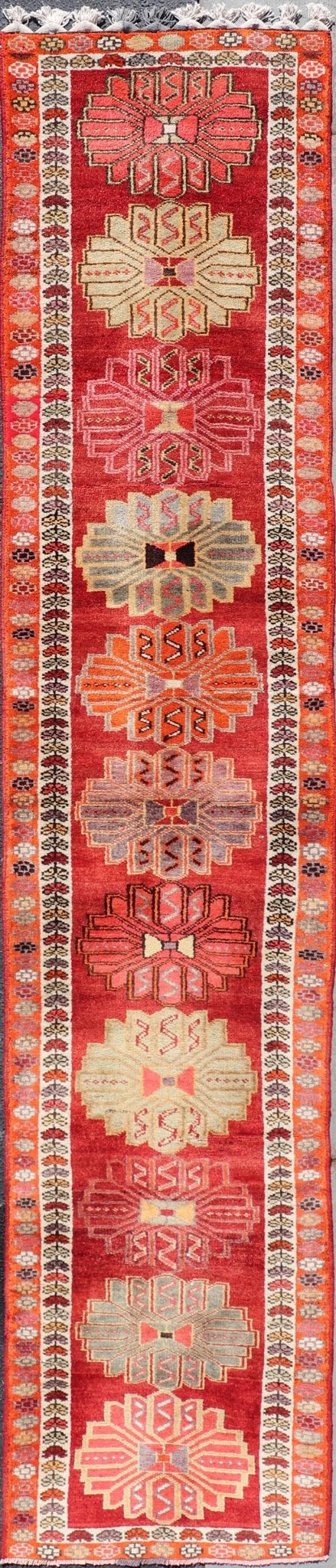 Measures: 2'11 x 15'0 Vintage Turkish Oushak Runner with Bright and Colorful Large Medallion Design. Keivan Woven Arts / rug TU - NED - 4691, country of origin / type: Turkey / Oushak, circa mid - 20th Century. This Oushak carpet from mid - 20th century... - Keivan Woven ArtsTU - NED - 4691 - 22123