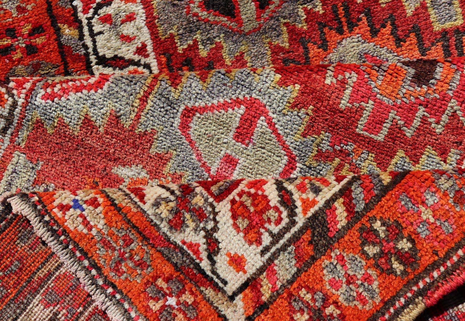 Measures: 2'11 x 9'10 Vintage Turkish Runner with All - Over Diamond Kurdish Design in Multi - Colors. Keivan Woven Arts / rug TU - NED - 4693, country of origin / type: Turkey / Oushak, circa 1950. This beautiful vintage Oushak runner from 1960s Turkey... - Keivan Woven ArtsTU - NED - 4693 - 22135Rug