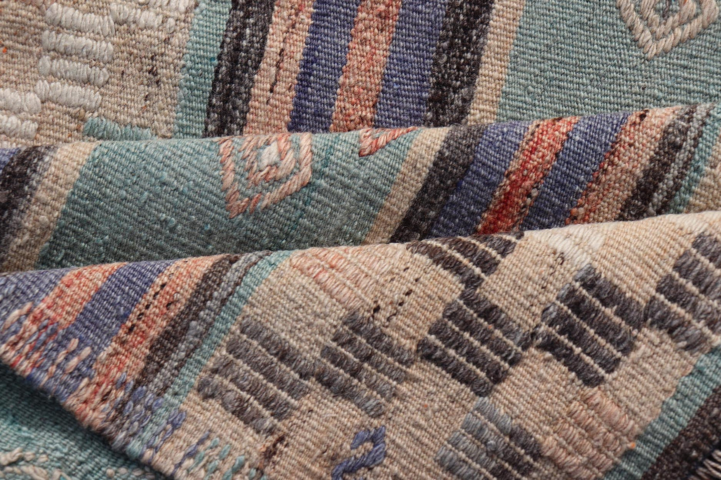 Measures: 3'1 x 5'7 Stripe Design Turkish Vintage Flat - Weave Rug In Light Green, Purple, and Peach. Keivan Woven Arts / rug TU - NED - 5016, country of origin / type: Turkey / Kilim, circa 1960 This vintage Turkish Kilim rug features a contemporary ... - Keivan Woven ArtsTU - NED - 5016 - 21706Rug