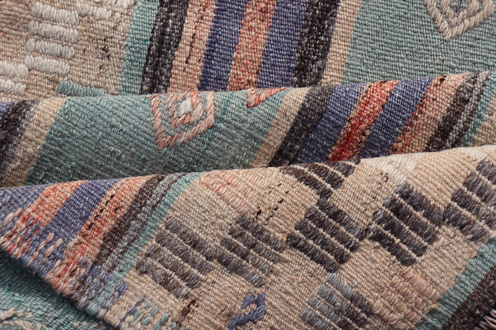 Measures: 3'1 x 5'7 Stripe Design Turkish Vintage Flat - Weave Rug In Light Green, Purple, and Peach. Keivan Woven Arts / rug TU - NED - 5016, country of origin / type: Turkey / Kilim, circa 1960 This vintage Turkish Kilim rug features a contemporary ... - Keivan Woven ArtsTU - NED - 5016 - 21706Rug