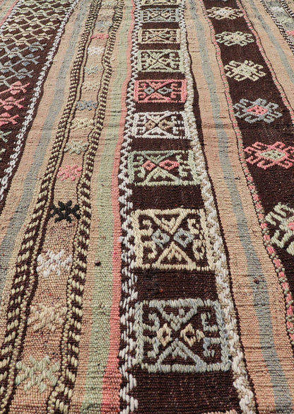 Striped Hand Woven Vintage Turkish small Kilim with Geometric Designs in Dark Brown. Keivan Woven Arts / rug TU - NED - 5037, country of origin / type: Turkey / Kilim, circa mid - 20th Century. Measures: 2'6 x 4'7 This flat - woven Kilim from Tu... - Keivan Woven ArtsTU - NED - 5037 - 22327Rug