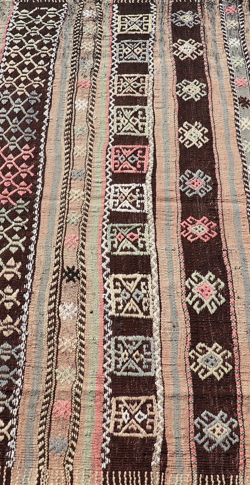 Striped Hand Woven Vintage Turkish small Kilim with Geometric Designs in Dark Brown. Keivan Woven Arts / rug TU - NED - 5037, country of origin / type: Turkey / Kilim, circa mid - 20th Century. Measures: 2'6 x 4'7 This flat - woven Kilim from Tu... - Keivan Woven ArtsTU - NED - 5037 - 22327Rug