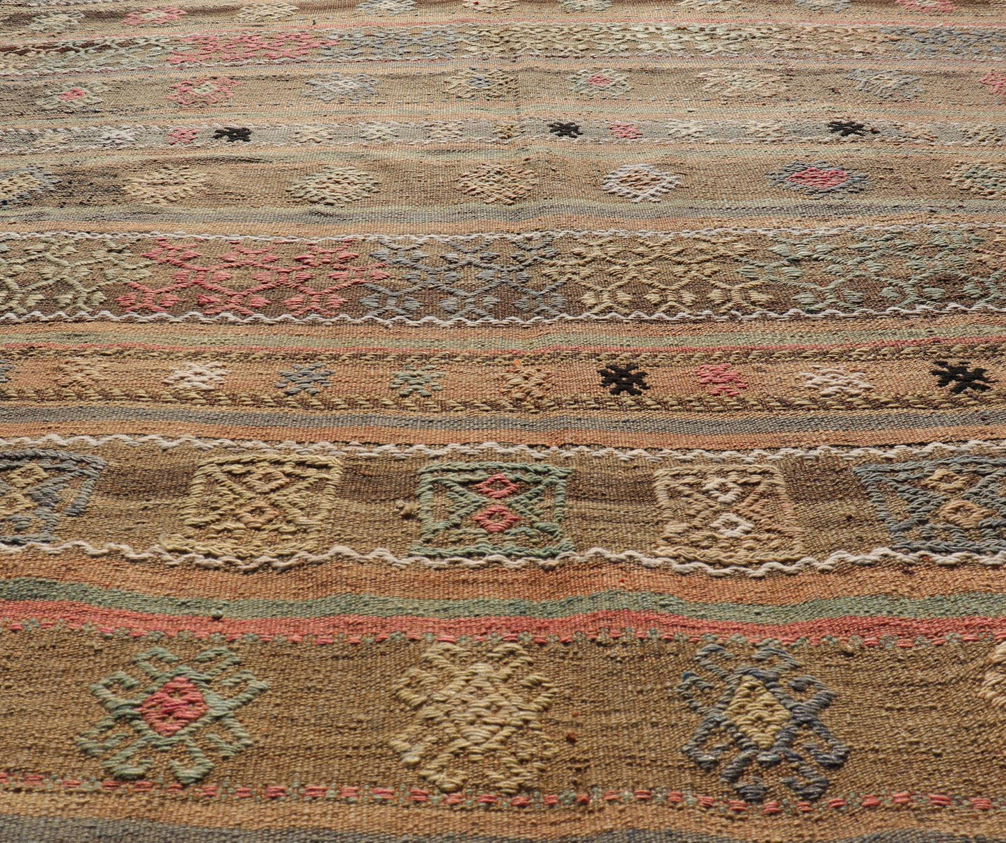 Square Size Turkish Vintage Embroidered Kilim Rug. Square size Turkish Vintage Embroidered Kilim Rug with Tan, Light gray, Light Blue, Light Green, Black, Brown and Pink. Keivan Woven Arts / rug TU - NED - 5038, country of origin / type: Turkey / Kilim, ci... - Keivan Woven ArtsTU - NED - 5038 - 22333Rug