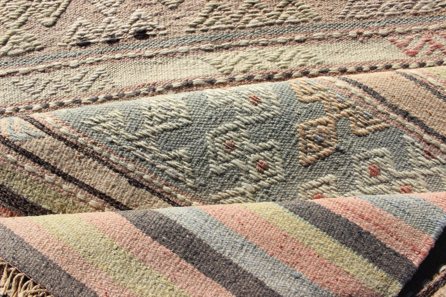 Stripe Vintage Turkish Kilim Flat - Weave Geometric Designed Runner Turkish Kilim vintage carpet in green, tan, orange. Keivan Woven Arts / rug TU - NED - 610, country of origin / type: Turkey / Kilim, circa 1950 This Kilim rug from Turkey fea... - Keivan Woven ArtsTU - NED - 610 - 12471Rug