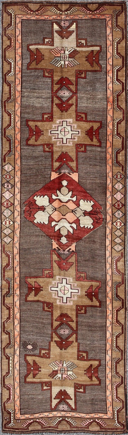 Vintage Turkish Carpet with Vertical Cross Shapes and Geometric Elements Vintage Turkish Carpet with Vertical Cross Shapes and Geometric Elements rug/tu - sim - 25 origin/ turkey kwarugs This vintage Turkish rug features a unique blend of col... - Keivan Woven ArtsTU - SIM - 25 - 3910Rug