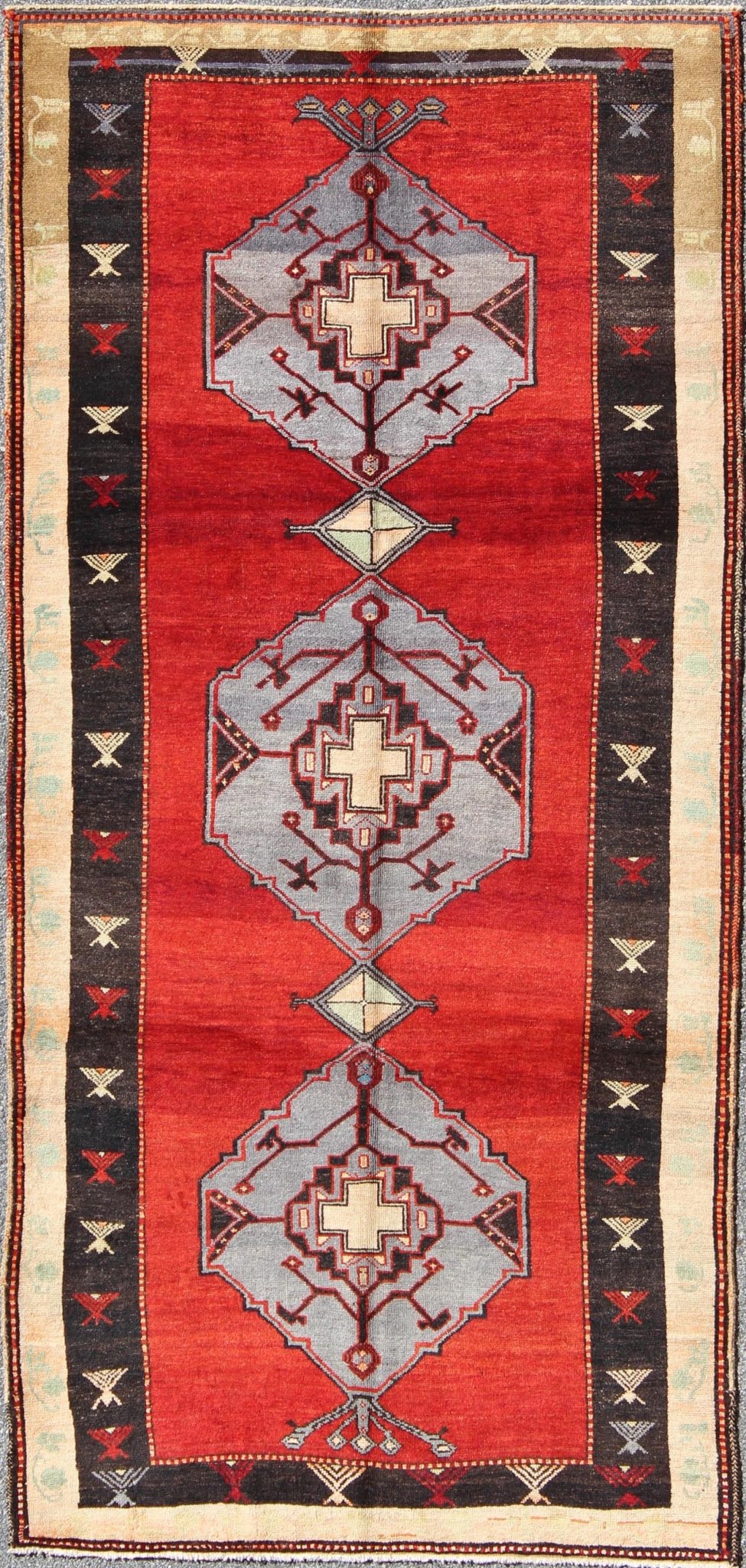 Vintage Turkish Oushak Rug With Multi - Layered Diamond Medallions in Beautiful Red Field. Keivan Woven Arts - A beautiful Red Background Vintage Turkish Oushak Carpet with Multi - Layered Diamond Medallions in Black Border and gray/lavender medallions... - Keivan Woven ArtsTU - SIM - 27 - 3922Rug