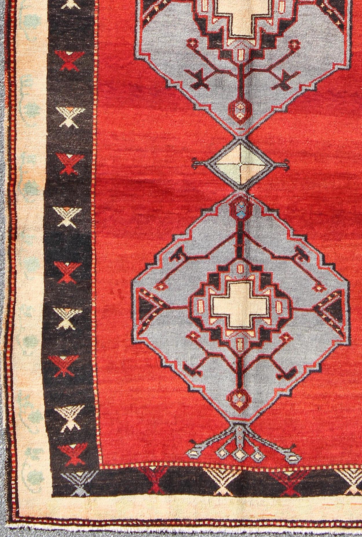 Vintage Turkish Oushak Rug With Multi - Layered Diamond Medallions in Beautiful Red Field. Keivan Woven Arts - A beautiful Red Background Vintage Turkish Oushak Carpet with Multi - Layered Diamond Medallions in Black Border and gray/lavender medallions... - Keivan Woven ArtsTU - SIM - 27 - 3922Rug