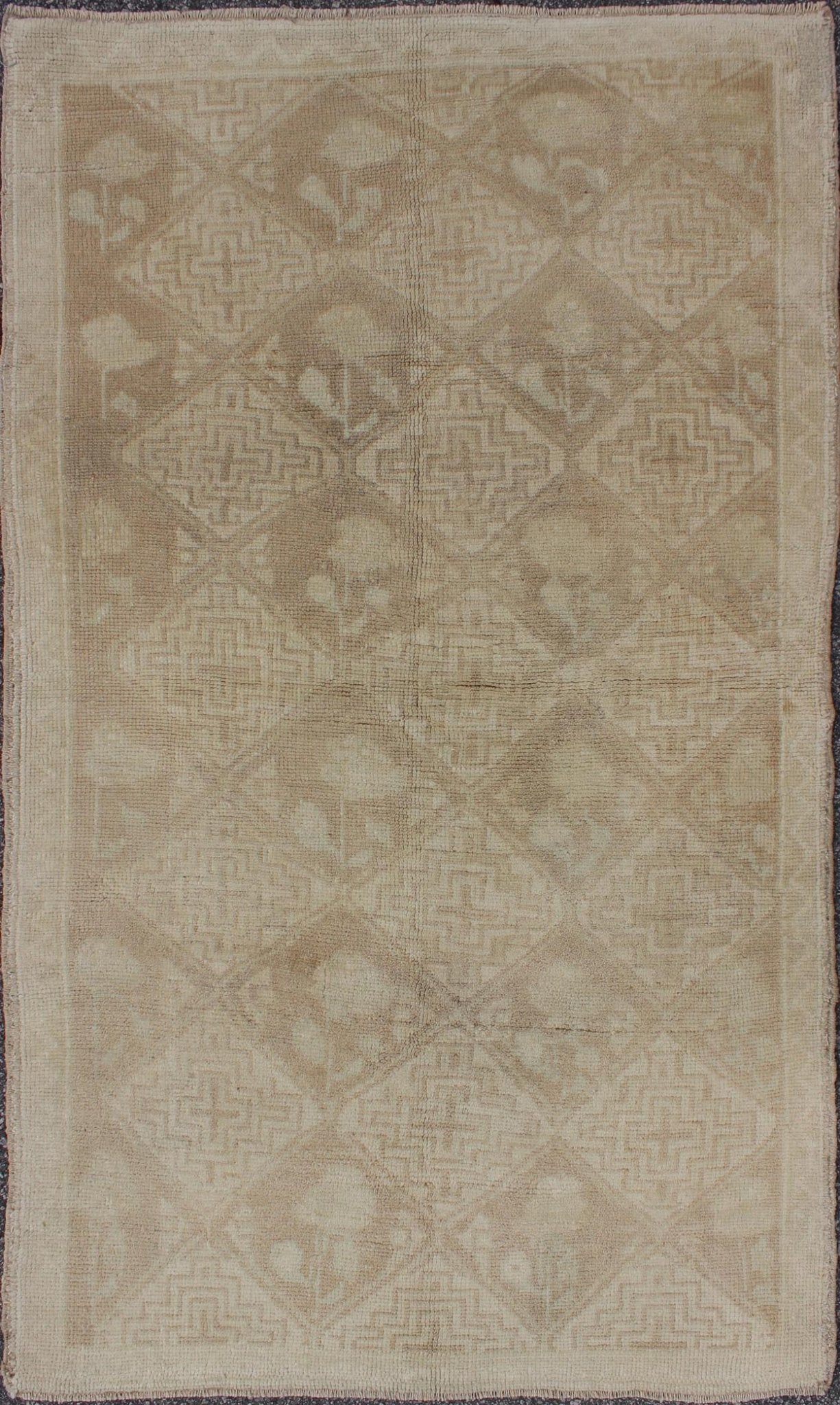 nan - Keivan Woven ArtsTU - TRS - 136048 - 5066Rug