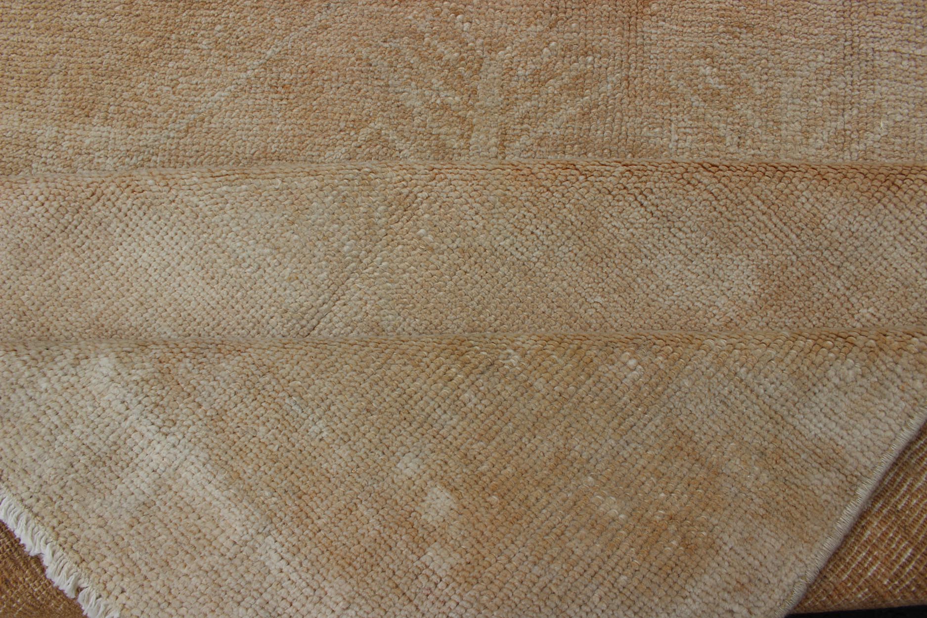 Vintage Hand Knotted Oushak Runner With Subdued Design and Neutral Color Palette Multi - medallion vintage runner with Medallion design, Keivan Woven Arts / rug tu - TRS - 165971, country of origin / type: Turkey / Oushak, circa 1940 This subdu... - Keivan Woven ArtsTU - TRS - 165971 - 11415Rug