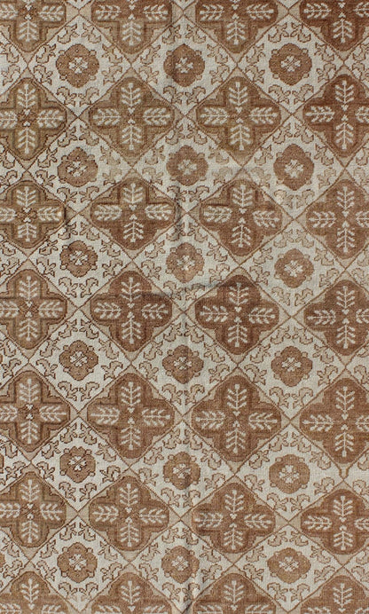 All - Over Blossom and Palmette Design Vintage Turkish Oushak Rug in Brown Tones Measures: 4'4 x 7'7. This Oushak carpet (circa mid - 20th century) features an all - over pattern of interconnected, vertically - arranged blossom and palmette motif... - Keivan Woven ArtsTU - TRS - 3254 - 6201Rug