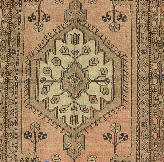 Peach Colored Floral Vintage Turkish Oushak Medallion Rug With Multiple Ornate Borders. Keivan Woven Arts / rug TU - TRS - 95019, country of origin / type: Turkey / Oushak, circa 1940 This vintage Turkish Oushak rug features an intricately beautiful... - Keivan Woven ArtsTU - TRS - 95019 - 3886Rug