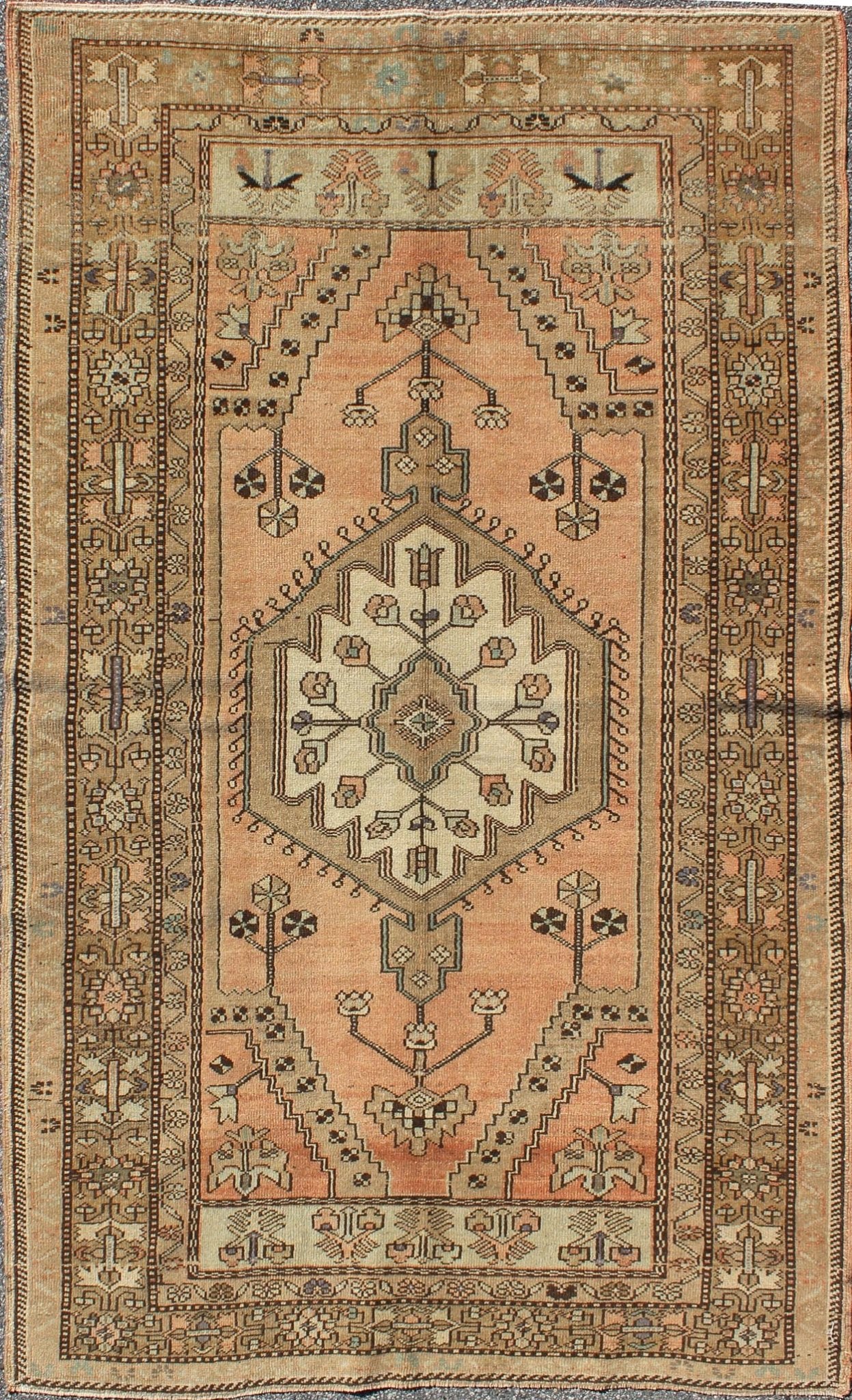 Peach Colored Floral Vintage Turkish Oushak Medallion Rug With Multiple Ornate Borders. Keivan Woven Arts / rug TU - TRS - 95019, country of origin / type: Turkey / Oushak, circa 1940 This vintage Turkish Oushak rug features an intricately beautiful... - Keivan Woven ArtsTU - TRS - 95019 - 3886Rug