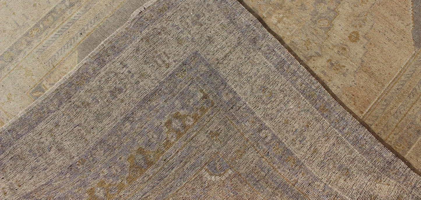 Keivan Woven Arts - Vintage Turkish Oushak rug with layered medallion in Light Purple/Gray, Tan Colors, pale apricot colors, rug tu - ugu - 15, country of origin type: Turkey Oushak, circa 1940 This Oushak carpet, circa 1940 features a multi - layered ... - Keivan Woven ArtsTU - UGU - 15 - 2824Rug