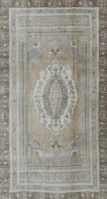 Warm colored layered medallion sub - geometric vintage Turkish Oushak tug in taupe, gray, brown, rug tu - vey - 3284, country of origin / type: Turkey / Oushak, circa 1940. This Oushak rug features a unique blend of colors and an intricately beautiful... - Keivan Woven ArtsTU - UGU - 29 - 2836Rug