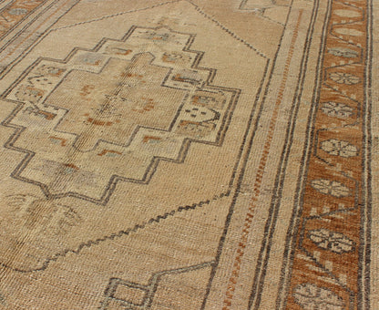 Vintage Turkish Oushak Rug with Medallion Design in Camel, Taupe, Green & Brown . Medallion design Turkish vintage rug in neutral tones of tan, taupe, light brown, camel, and light green, rug TU - UGU - 3344, country of origin / type: Turkey / Oush... - Keivan Woven ArtsTU - UGU - 3344 - 5884Rug