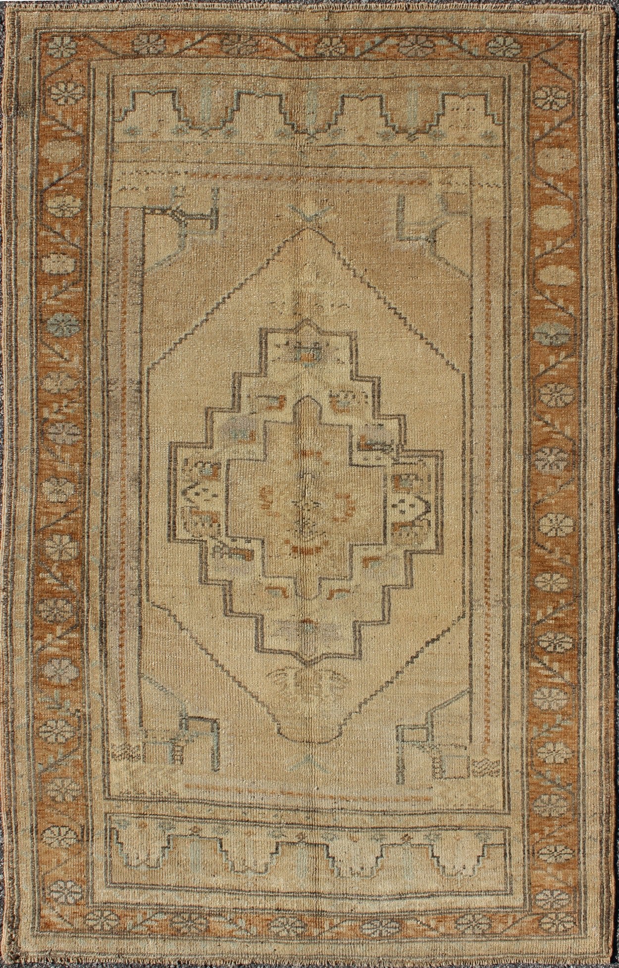 Vintage Turkish Oushak Rug with Medallion Design in Camel, Taupe, Green & Brown . Medallion design Turkish vintage rug in neutral tones of tan, taupe, light brown, camel, and light green, rug TU - UGU - 3344, country of origin / type: Turkey / Oush... - Keivan Woven ArtsTU - UGU - 3344 - 5884Rug