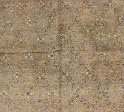 Turkish Vintage Oushak Rug With All - Over Design and Neutral Colors; Tan, Taupe and Purple. Turkish Oushak Rug with All - Over Design and Neutral Colors. Keivan Woven Arts / Rug TU - UGU - 3349, country of origin / type: Turkey / Oushak, circa mid - 20th Centur... - Keivan Woven ArtsTU - UGU - 3349 - 5892Rug