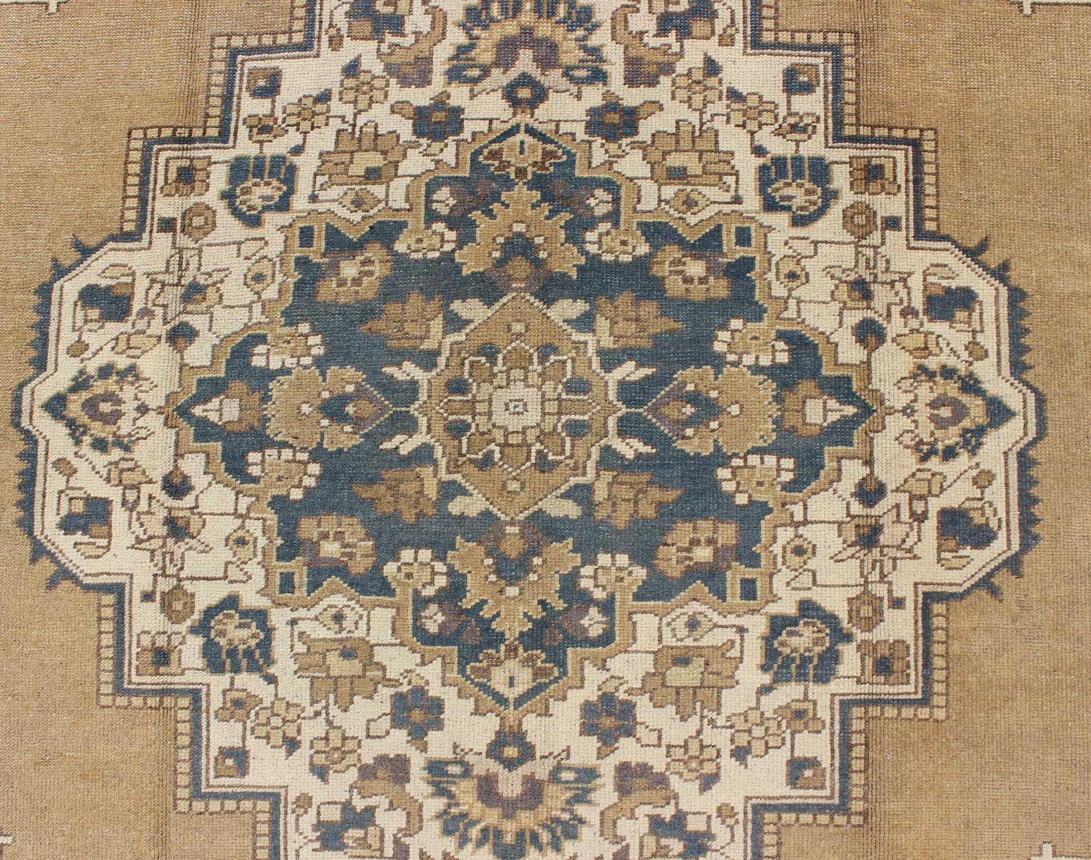 Vintage Turkish Oushak with Floral Medallion in Bronze and Blue Color Measures: 6'10'' x 11'5'' Characterized by a comely and highly representative Oushak composition, this vintage carpet beautifully communicates the finer characteristics of Oush... - Keivan Woven ArtsTU - VEY - 3283 - 6245Rug