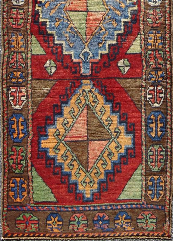 Hand Knotted Vintage Turkish Oushak Runner with Geometric Tribal Design Hand Knotted Vintage Turkish Oushak Runner with Geometric Tribal Design, Keivan Woven Arts / TU - VEY - 4608, mid - 20th century . Turkish Oushak Vintage Runner. This vinta... - Keivan Woven ArtsTU - VEY - 4608 - 8094
