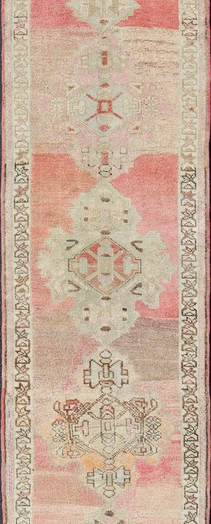 Vintage Turkish Oushak Runner with Medallion Design in Pink, Light Green & Taupe. Multi - Toned Medallion Oushak Carpet, rug tu - vey - 4811, country of origin / type: Turkey / Oushak, circa 1940. This Oushak Narrow runner from mid - 20th century Turkey ... - Keivan Woven ArtsTU - VEY - 4811 - 10812Rug