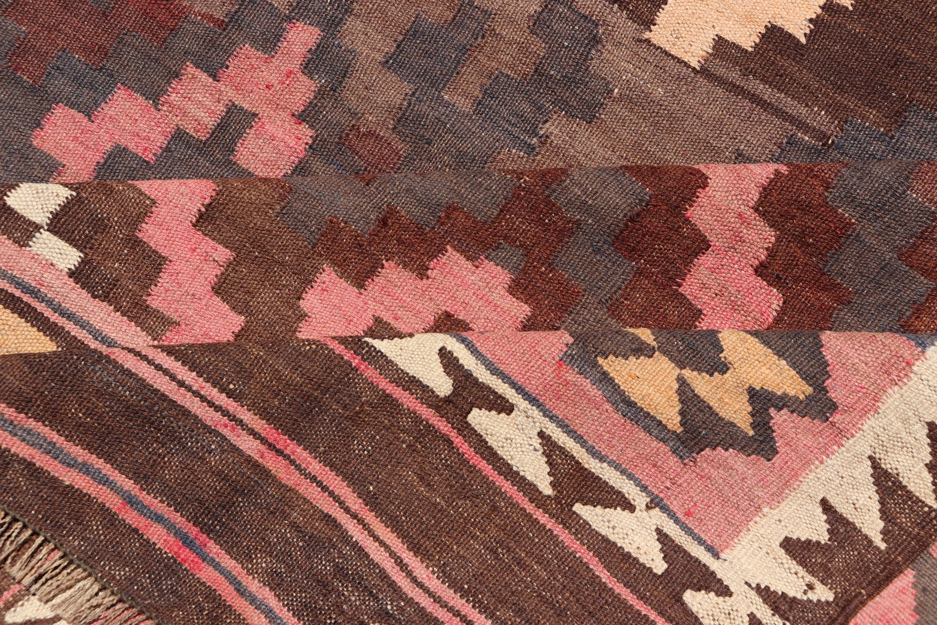 All - Over Hand Woven Geometric Kilim Diamond Design in Brown, Pink, and Ivory All - Over Design Hand Woven Kilim Geometric Diamond Design in Brown, Pink, and Tan All - Over Geometric Diamond Design Kilim rug with all - over geometric diamond des... - Keivan Woven ArtsV21 - 0806 - 16985Rug