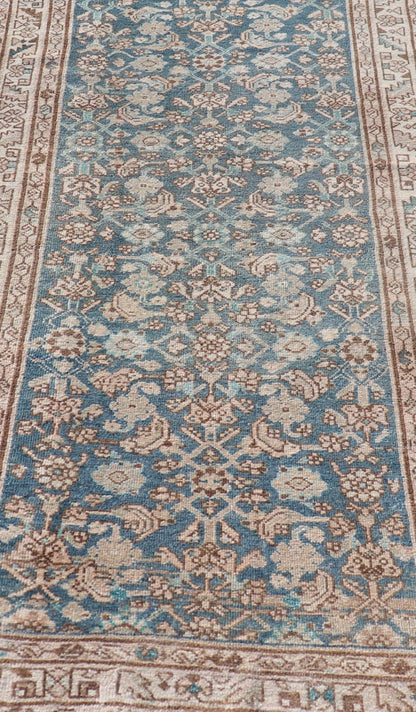 Hamedan Antique Persian Rug with Sub - Geometric Design in Blues and Neutrals. Keivan Woven Arts / rug VAS - 50051, country of origin / type: Iran / Hamedan, circa 1920 Measures: 3'3 x 6'1 This antique Persian Hamadan rug has been hand - knotted in woo... - Keivan Woven ArtsVAS - 50051 - 22381