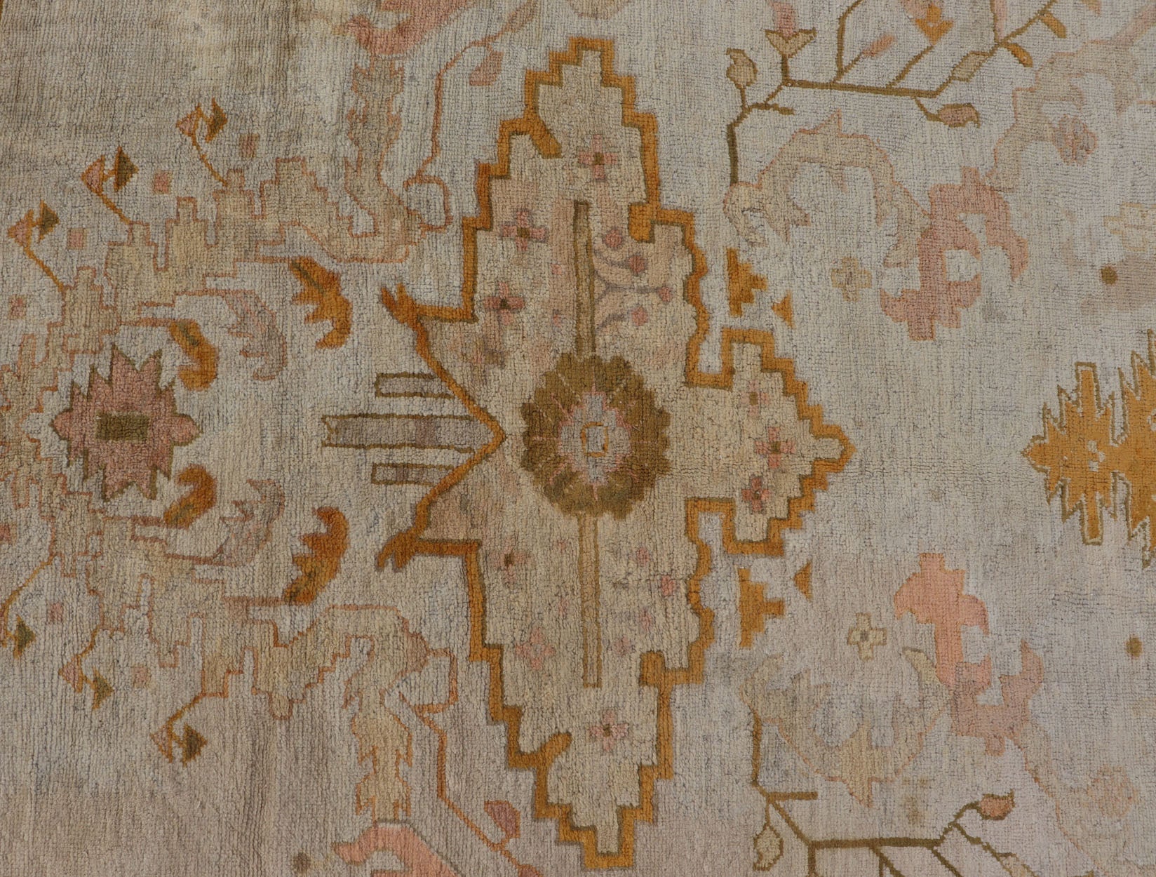 Remarkable Antique Turkish Oushak Carpet - The grand scale of this magnificent palace - sized antique Oushak is tempered only by its beautifully understated color palette. The open center field is presented in a luxurious pale ivory, richly complemented by... - Keivan Woven ArtsVR - 7984 - 299Rug